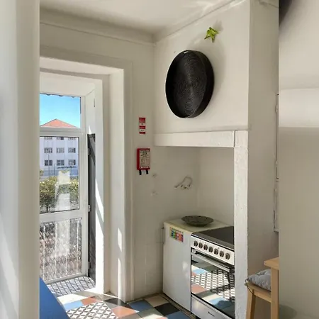 Hidden Gem Rustic Modern 2 Bedroom Flat بيت للعطل