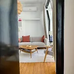 Hidden Gem Rustic Modern 2 Bedroom Flat * Lisboa