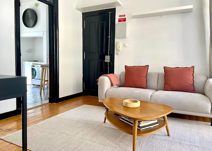 Hidden Gem Rustic Modern 2 Bedroom Flat Διαμέρισμα *