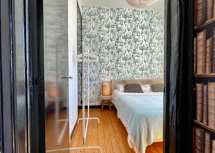 Hidden Gem Rustic Modern 2 Bedroom Flat Appartement